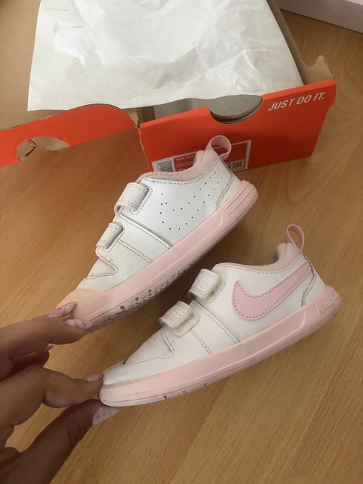 Маратонки Nike за момиче