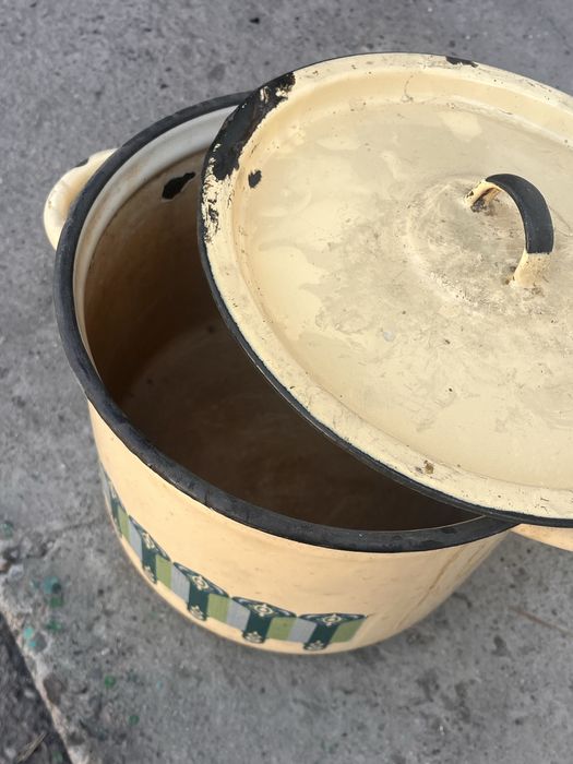 Кастрюла для кухни