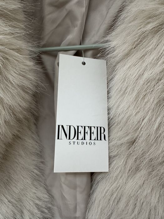 Чисто ново яке от изкуствена кожа