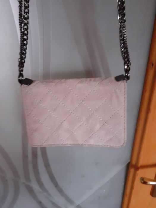 Geanta din piele întoarsă,Italia,gri perlat,în stare perfecta,,