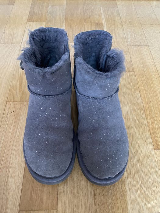 Обувки UGG