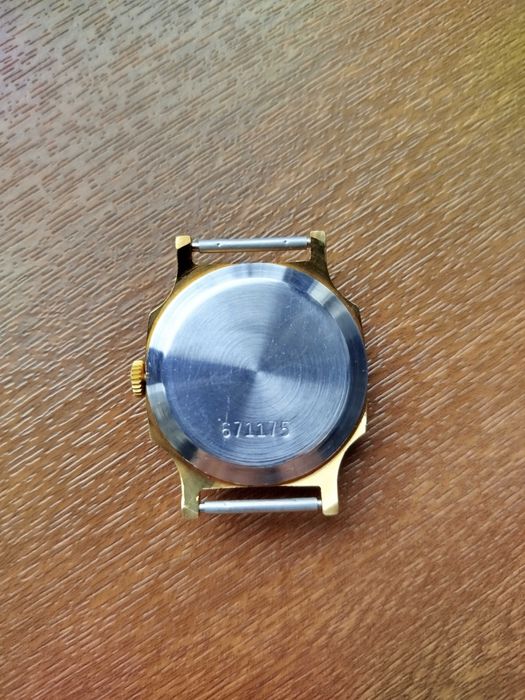 часы  Победа Позолоченные Новые