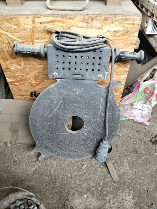 Стыковой аппарат для пайки труб