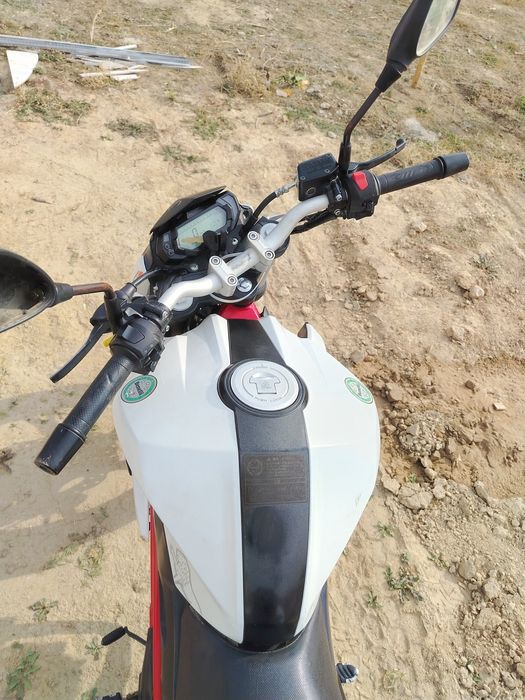 Мотоцикл 150 бенелли