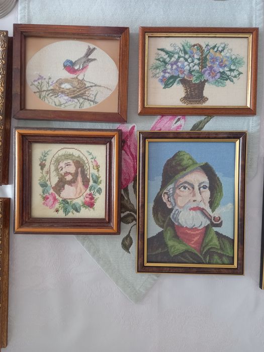 Гоблени различни размери в рамки