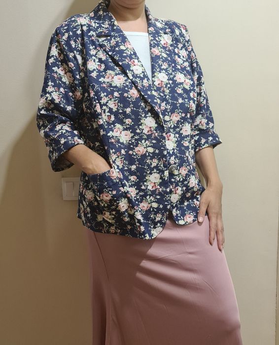 Легкий пиджак 50-52 р.
