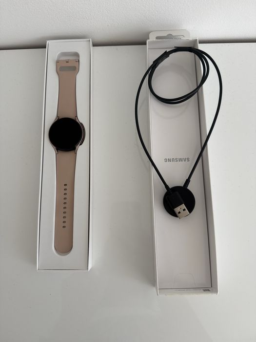 Samsung Galaxy Watch 4