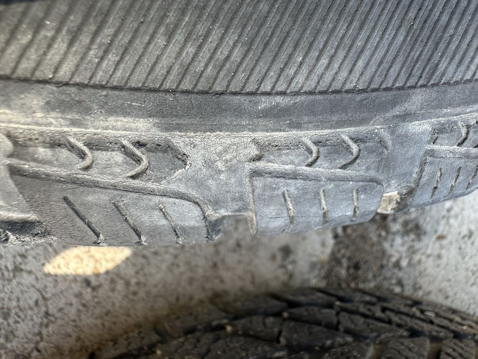 15” 5x114,3 Джанти със зимни гуми 195 65 15