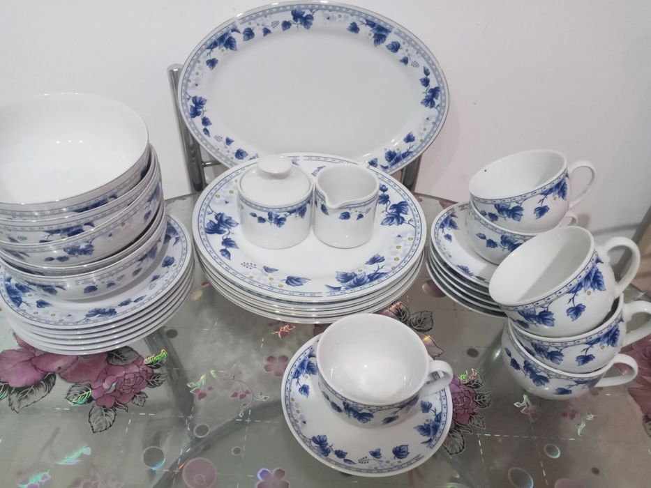 Продам набор посуды за 15000т