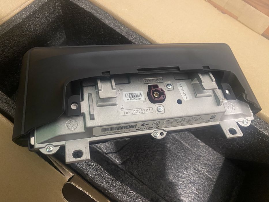 Display Navigație Mare 8.8" BMW F30 F31 F32 F34 F36 F80 M3