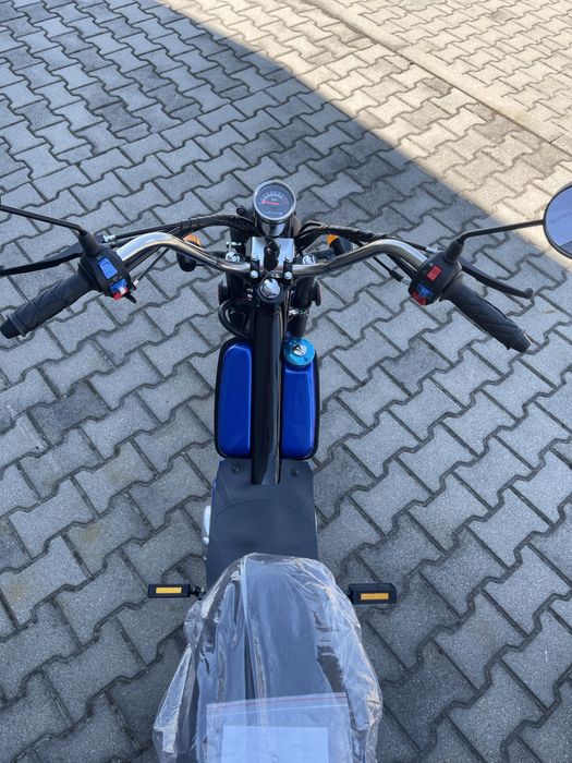 Sunsto Mini мотор 49 куб. - скутер педалетка