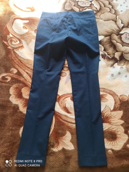 Женские брючки на 42 размер