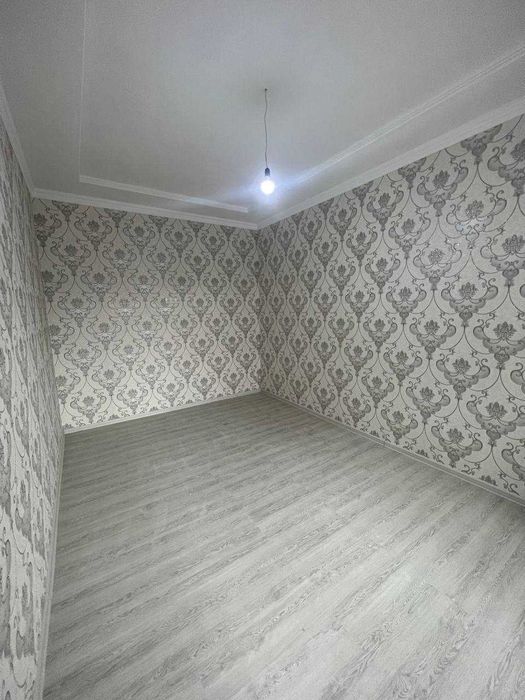 продам евро домик рисвый базар 1 сотка 4 ком 65000