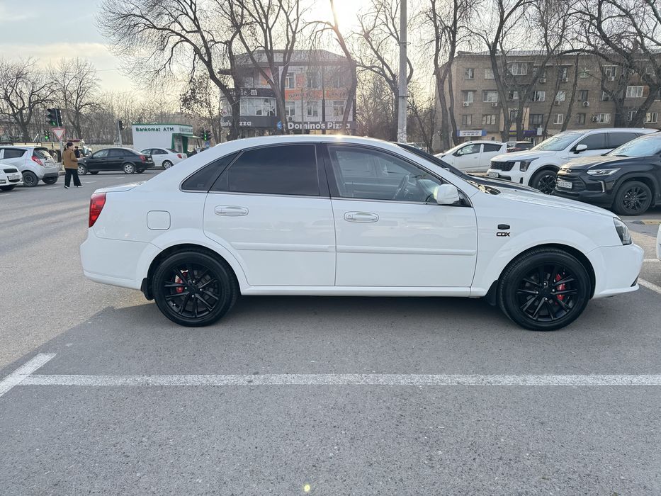 Chevrolet lasetti 1.8