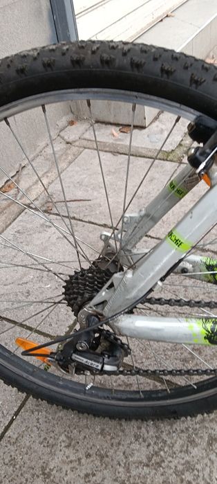 Продавам алуминиев велосипед  Scott 26 цола,L