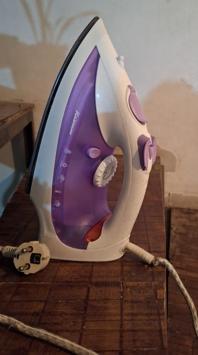 Утюг для глажки одежды