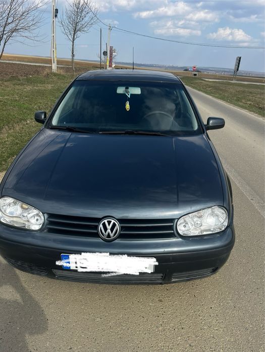 Se vinde golf 4, stare buna