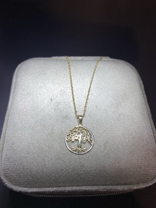 Pandantiv din aur 14 karate de la Splendor