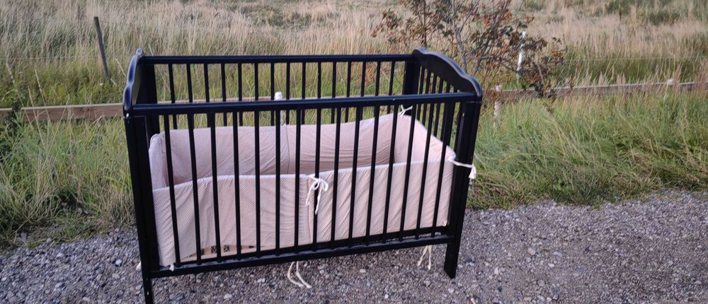 Бебешко легло кошара креватче Troll Nursery