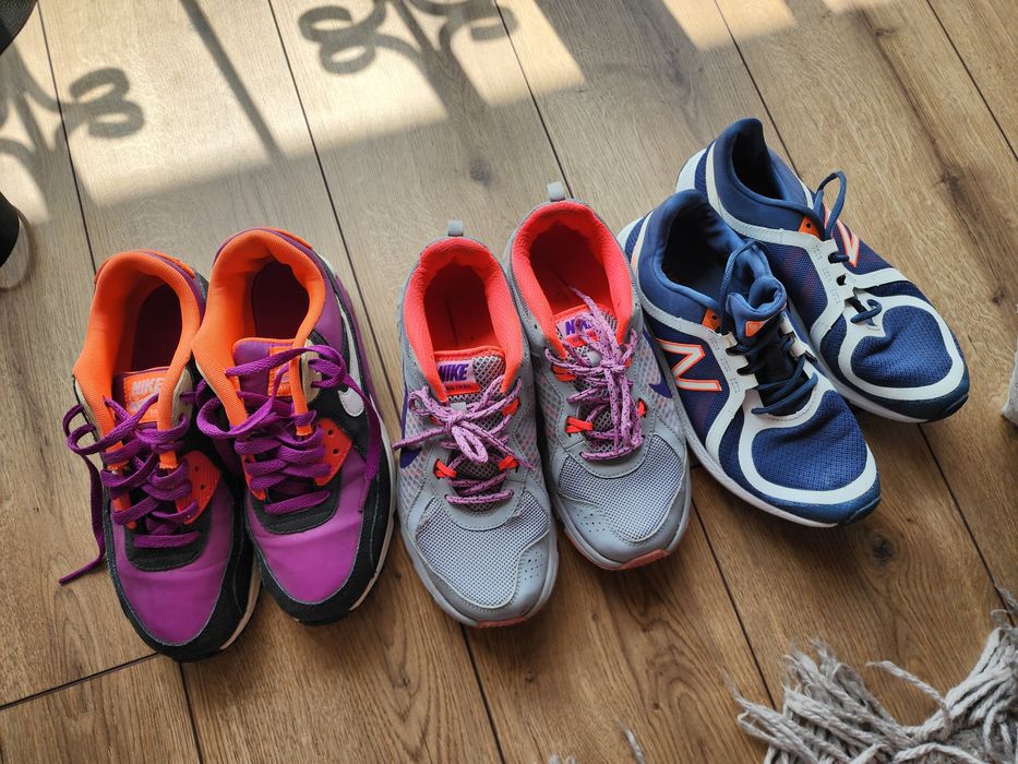 Продам оригинальные б/у кроссовки