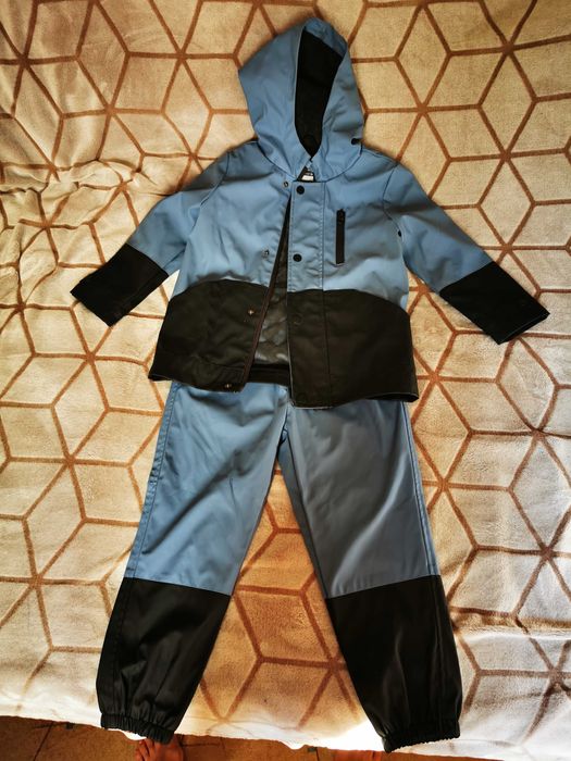 Costum de ploaie copii 5-6 ani