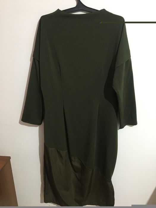 Продам платье женское!