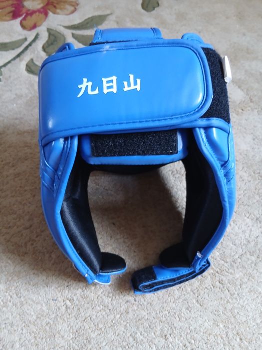 Продаю шлем  WSING