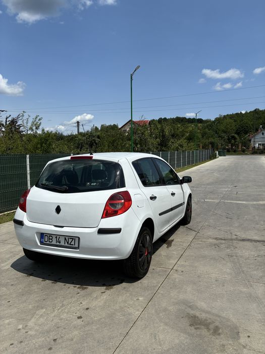 RENAULT Clio 2006 — imagine 4