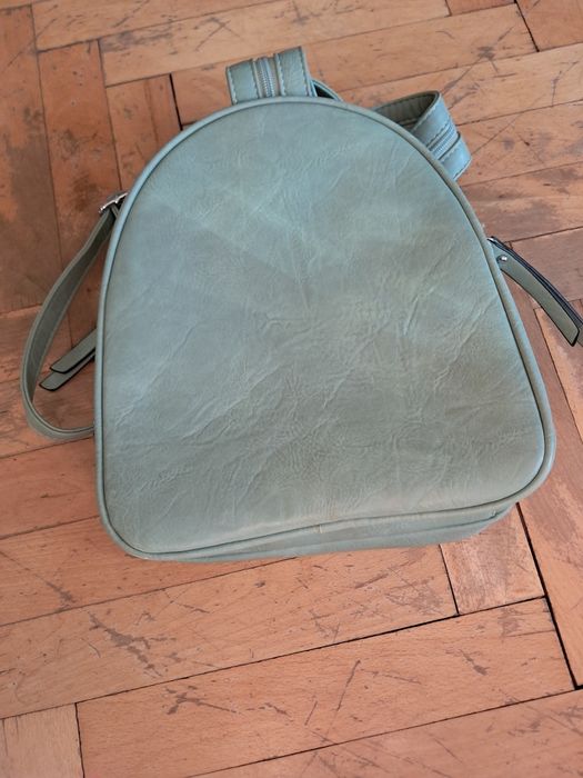 Дамска чанта - 6€