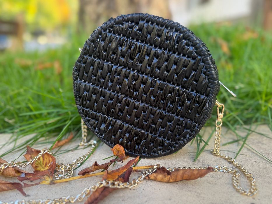 Уникална хендмейд чанта - КОЖЕНА прежда