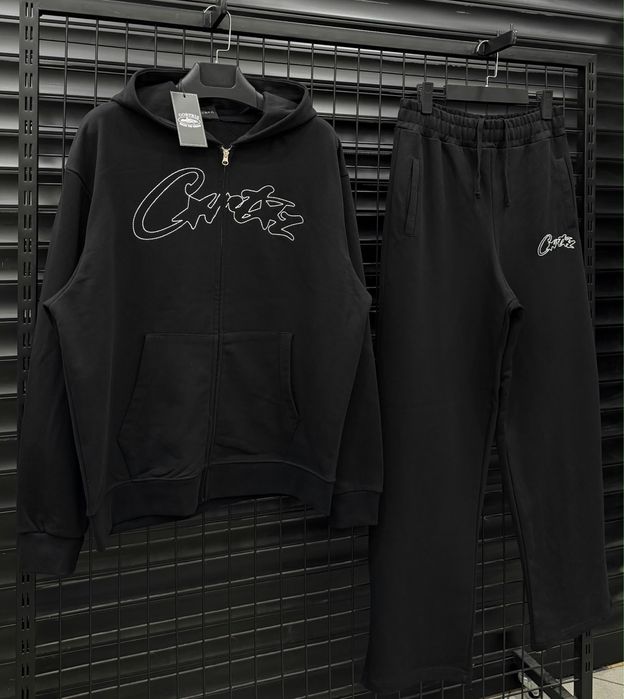 Мъжки екипи Trapstar / Cortiez / Nike Tech Fleece / Syna World / Bape / Sp5der