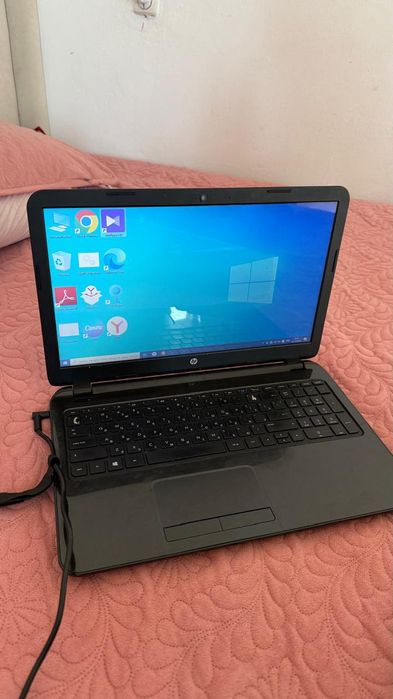 Ноутбук сатылады, жұмыс жасап тұр