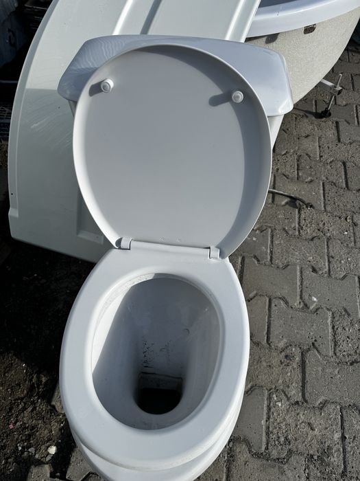 Мебель б/у. Цена договорная.  Самовывоз