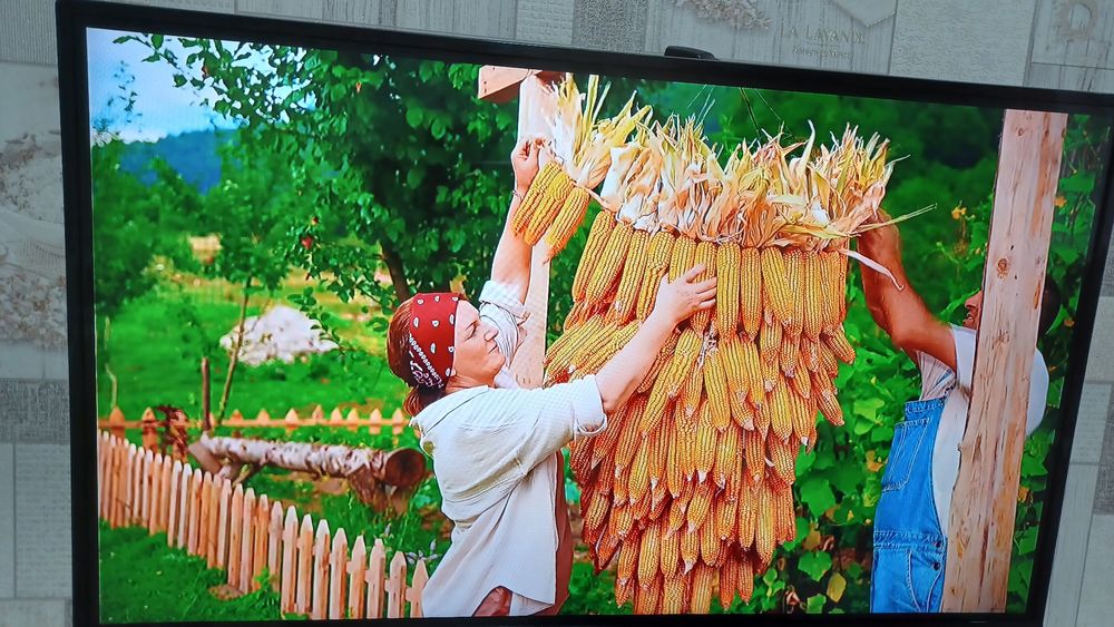 НОВЫЙ MONIX СМАРТ АНДРОЕТ32диоганаль в отличном состояние работает