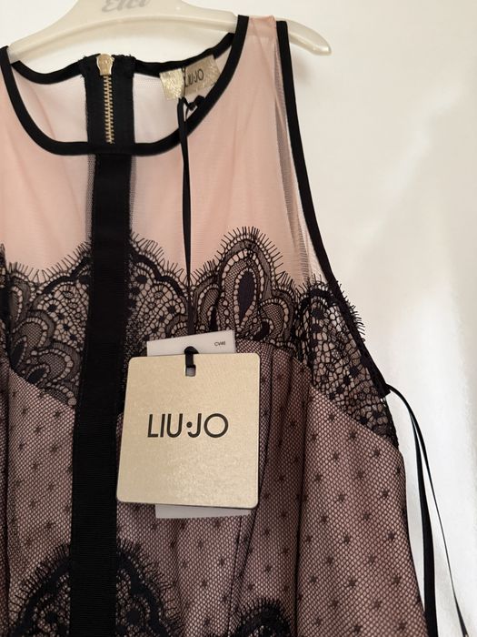 Чисто нова рокля Liu Jo
