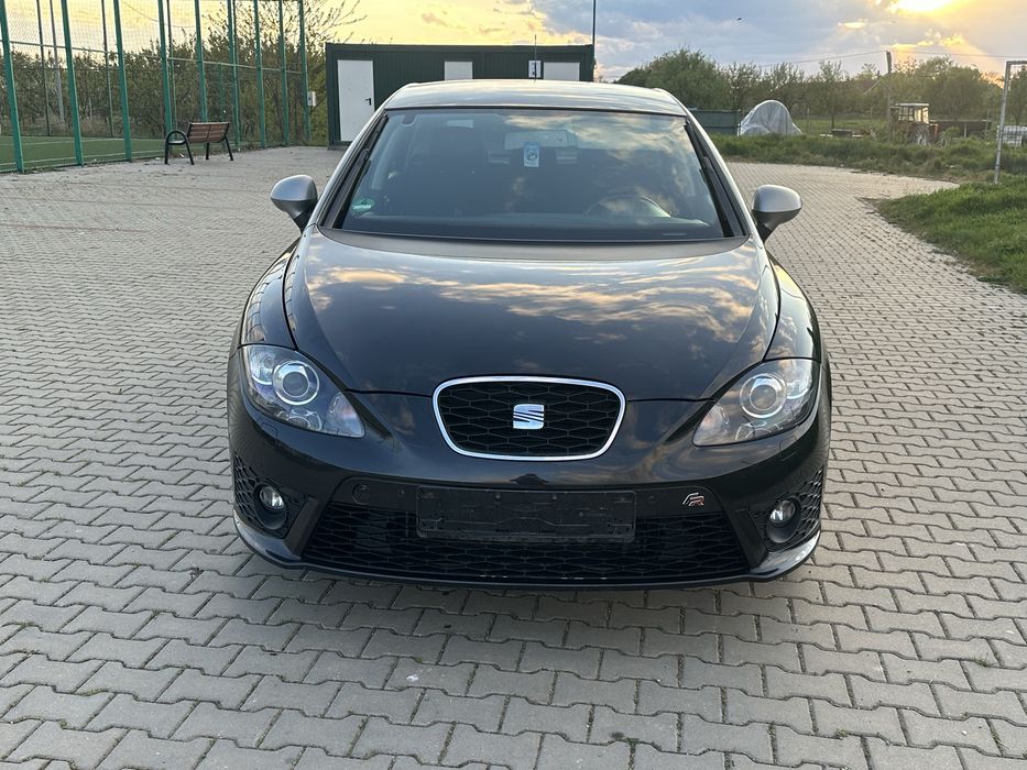 Seat Leon  Bi-xenon FR 2.0TDI