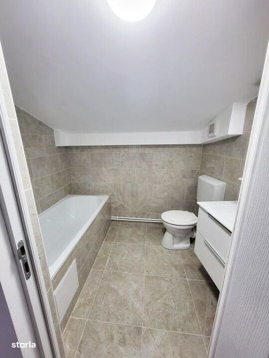Inchiriere spatiu Birouri 4 camere, Ultracentral, Ploiesti