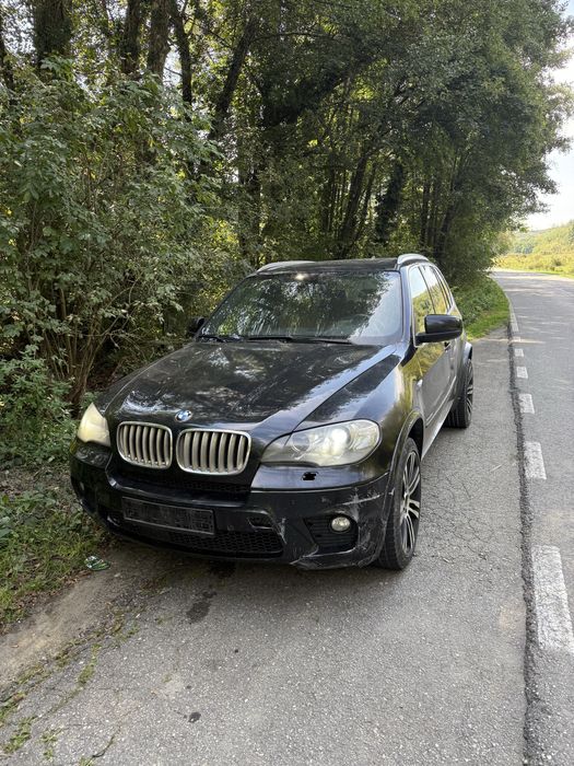 Vand BMW X5 4.0D