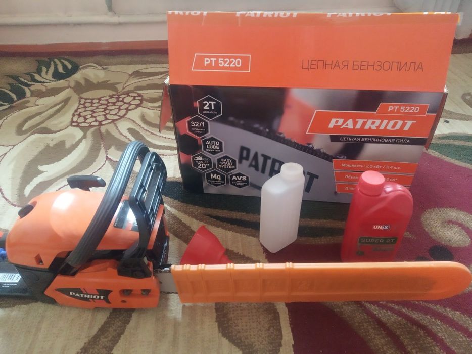 Продам новую бензопилу