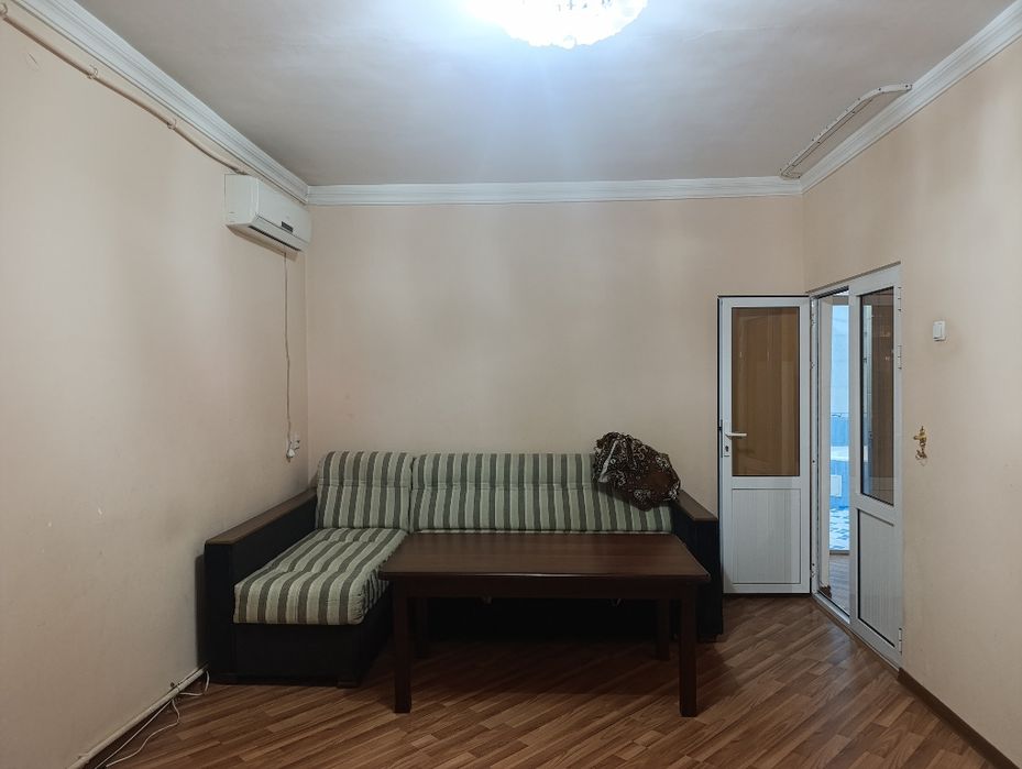 77 серия 1 этаж.