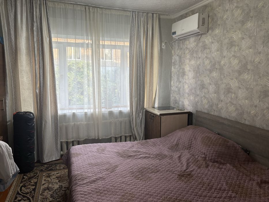 Продам два дома на одном участке