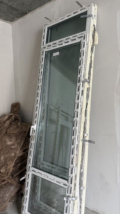 Бу Балкон терезе