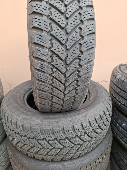 Anvelope Sprinter / Crafter 235 65 16c