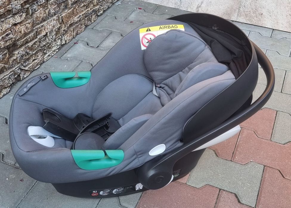 Vând cărucior pentru copii Cybex - Balios S 3 in 1