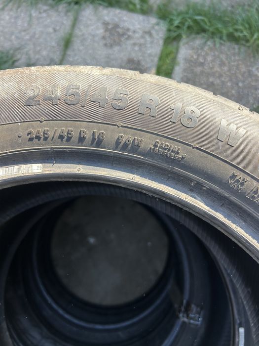 245 45 18 Michelin vara