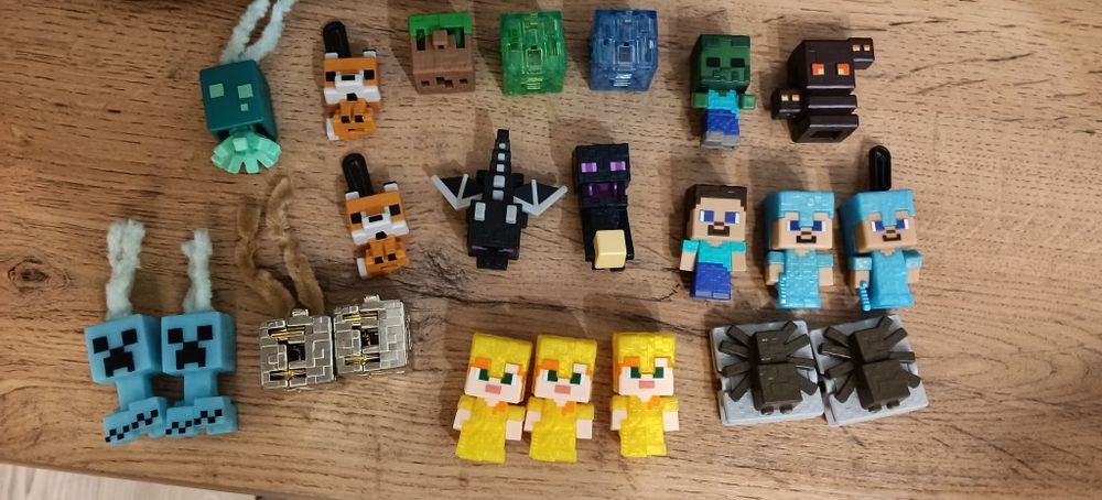 Обмен фигурками Kinder Joy Minecraft коллекции