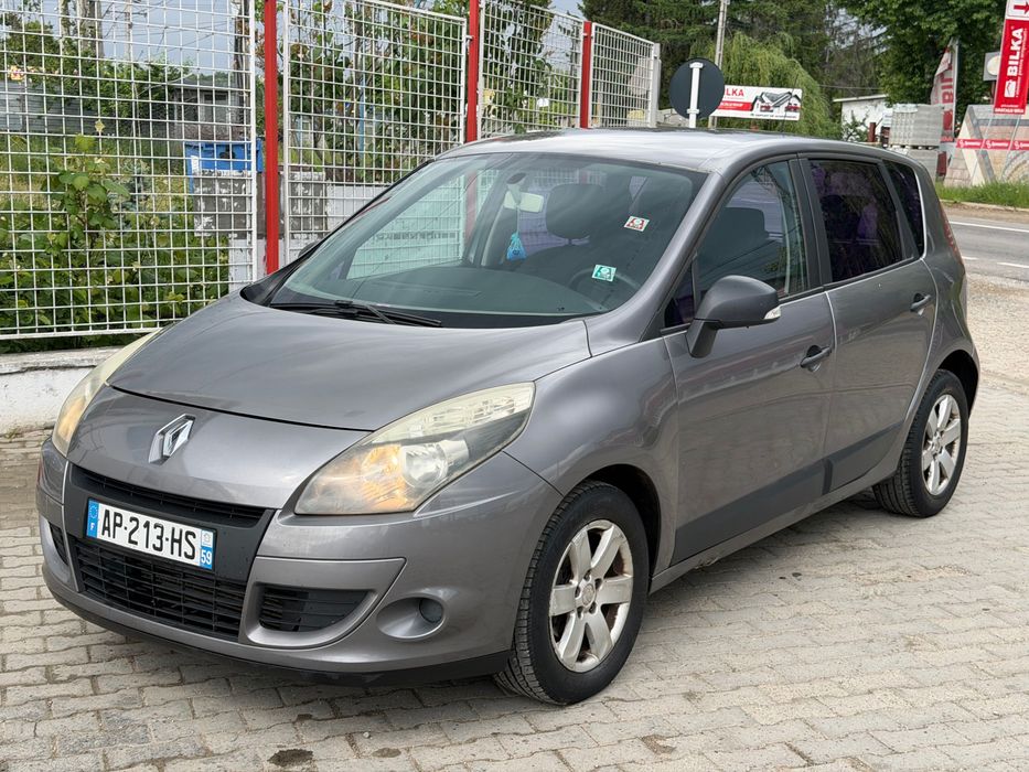 Renault Scenic “ 1.5 DCi