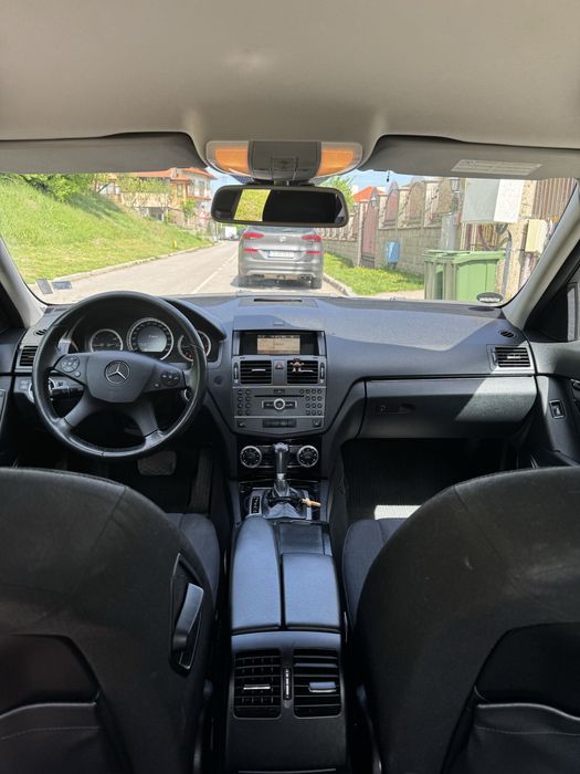 Мерцедес w204 седан автомат 2.2 дизел