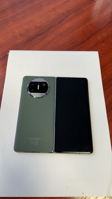 Продавам HUAWEI MATE X3 512GB, гаранционен.