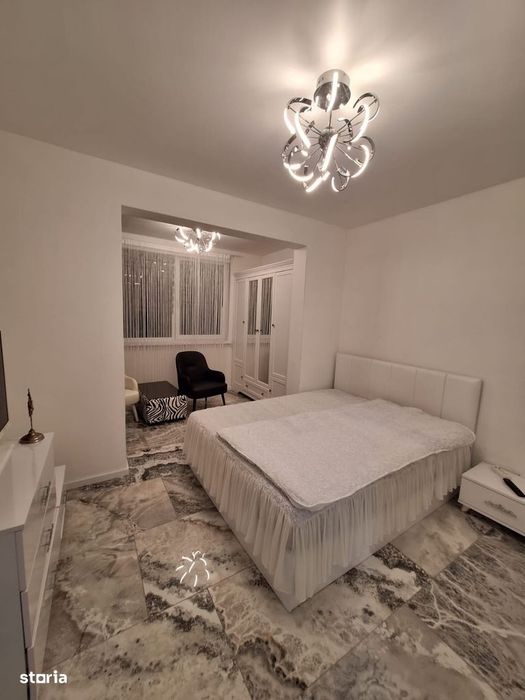 Apartament 3 camere, 2 bai, 86 mp utili, zona Avram Iancu